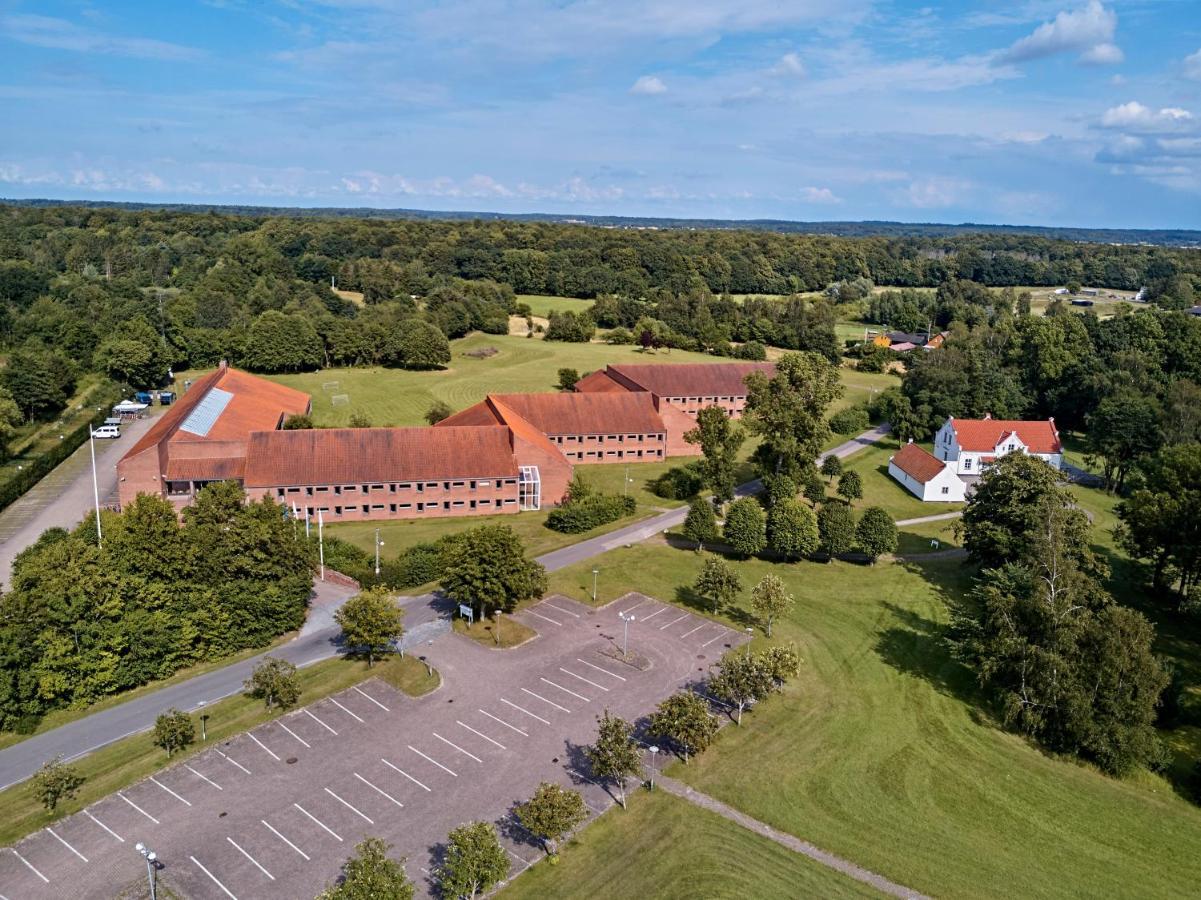 Bymose Hegn Hotel & Kursuscenter Helsinge Exteriör bild