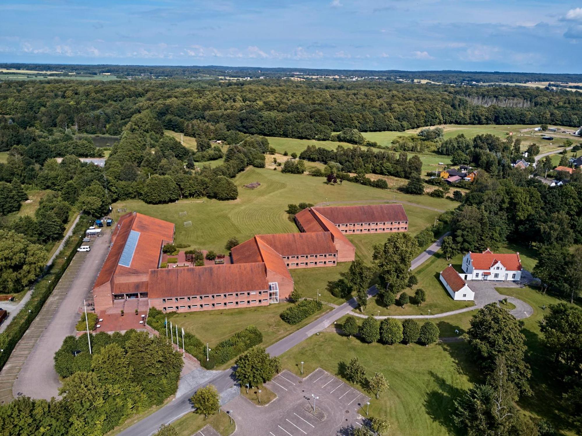 Bymose Hegn Hotel & Kursuscenter Helsinge Exteriör bild